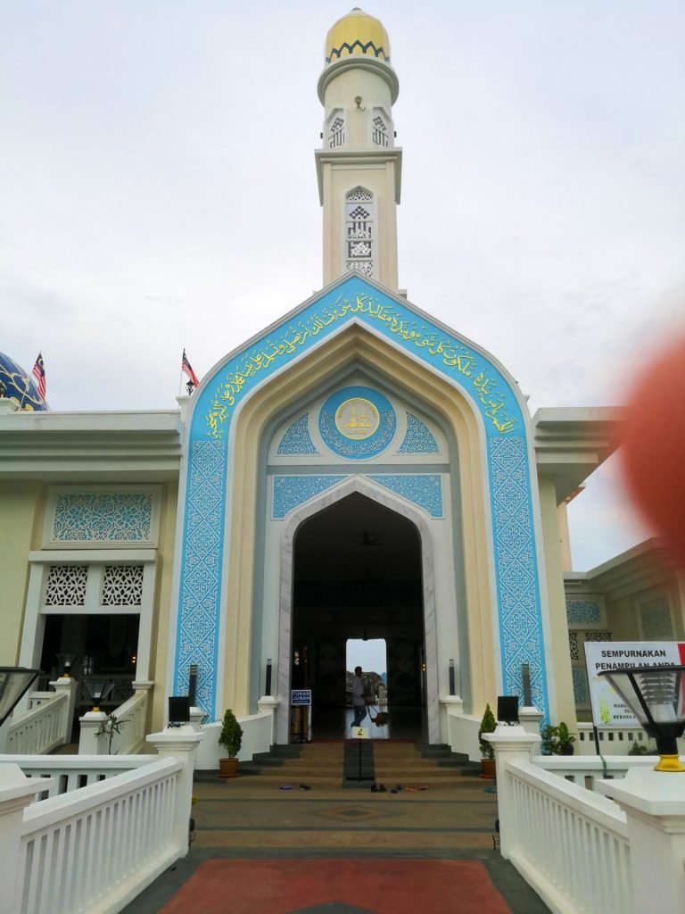 Masjid Terapung Pulau Pangkor | DrMayaBiz